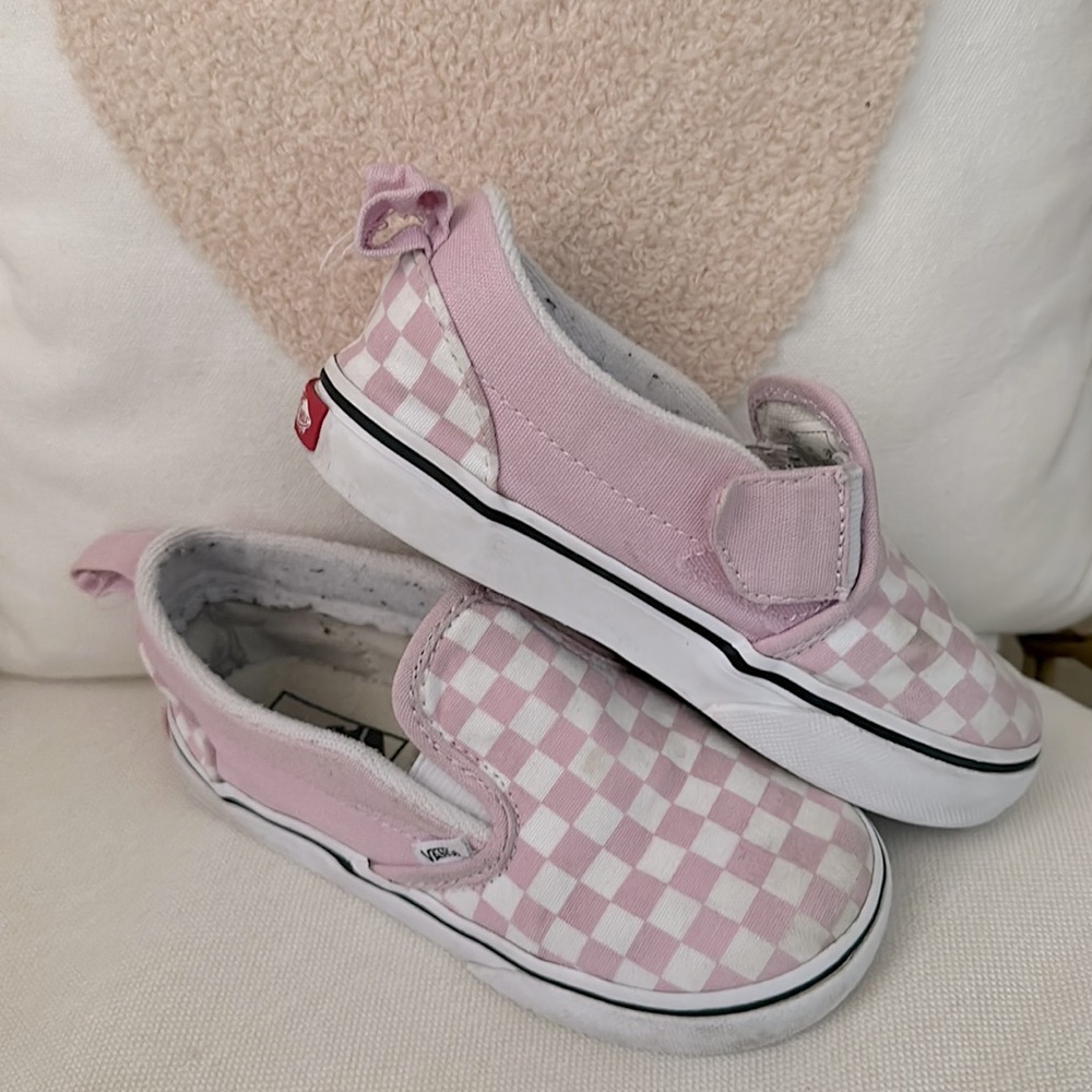 Girls slip on checkered Vans